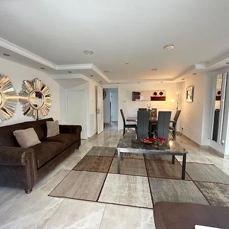 Luxury Spacious 5 Bedroom House - Windsor , Legoland , Heathrow Dorney Екстериор снимка